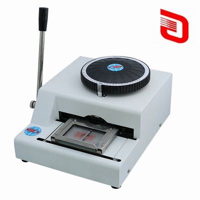 Range de frappe maximal 102x86 mm Machine manuelle de gravure de plaque en acier inoxydable pour étiquette pour chien