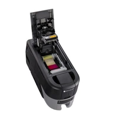 Obtenez vos cartes d'identité d'entreprise imprimées avec Entrust Sigma DS3 à double face ou à une face