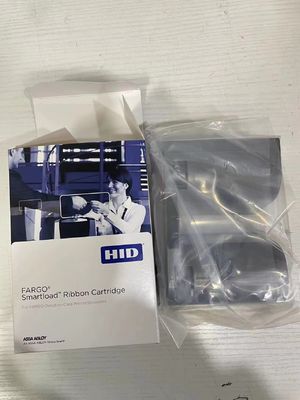 Le ruban original 045500 YMCK pour l'imprimante de cartes à puce DTC1250e