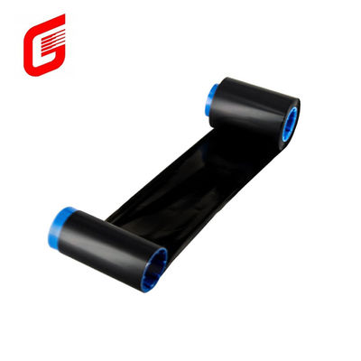 L'imprimante Zebra P330i est équipée d'un ruban monochrome 800015-101 pour P300C P300F P310i P330i P420i P430i P520i