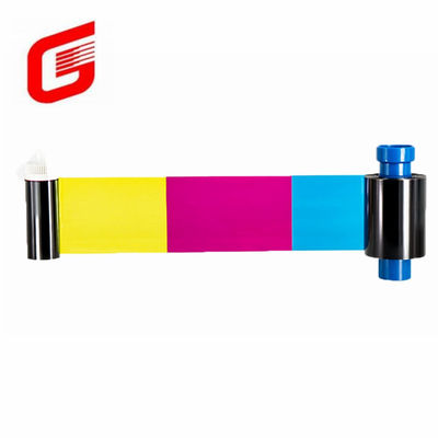 Le ruban est compatible avec l'imprimante couleur pour le film de teinture MAGICARD et la bobine de nettoyage MA300 YMCKO